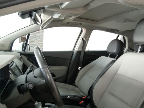 Imagen 12 de 25 de Chevrolet Tracker 1.8 Ltz + Automatica 4x4 2015 83.000km
