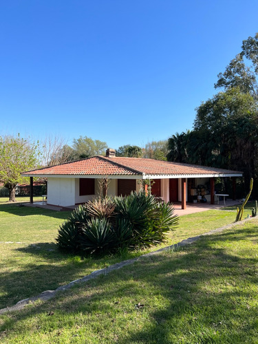 Casa Sobre Lote De 2059 M2 - Villa De Las Rosas / Traslasierra