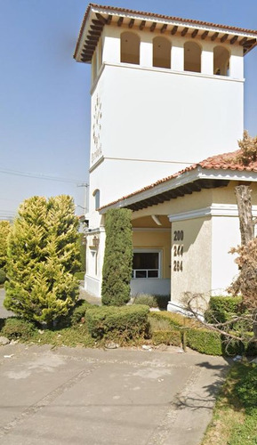 Casa Venta En Metepec En Residencial Con Vigilancia Y Control De Acceso A 5 Min De Galerías Metepec Con Alberca, Gym Y Padel.