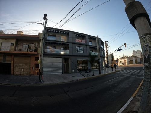 Imagen 2 de 11 de Departamento En Venta En Ramos Mejia