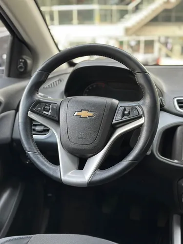 Chevrolet Onix 1.4 Activ