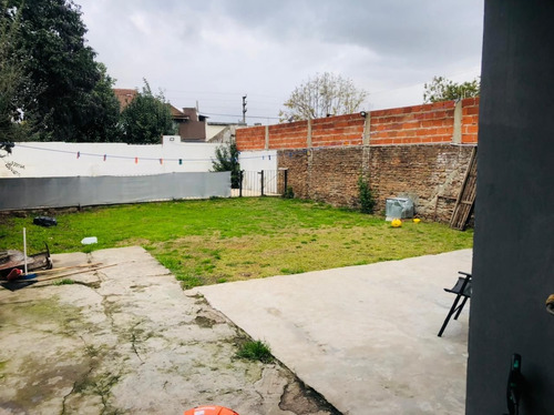 Imagen 12 de 14 de Casa En Venta En Villa De Mayo