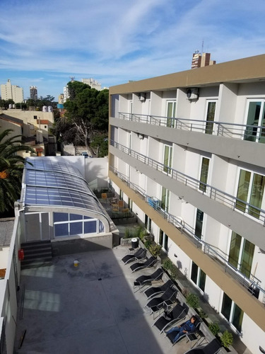 Imagen 10 de 12 de Moderno Departamento Frente Al Parque Pileta Climatizada