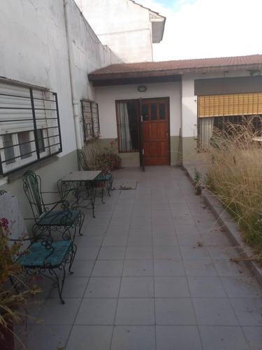 Casa En Venta - 3 Dormitorios 2 Baños - Cochera - 160mts2 - Mar Del Plata
