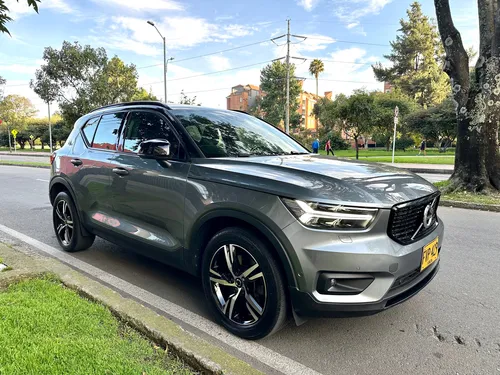 Volvo XC40 2.0 T5 Awd R-design