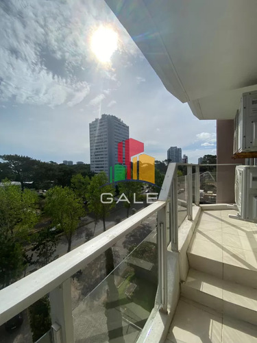 Oportunidad Imperdible, Hermoso Departamento En Venta De 2 Dorm, Muy Iluminado Y Con Terraza Con Parrillero. 