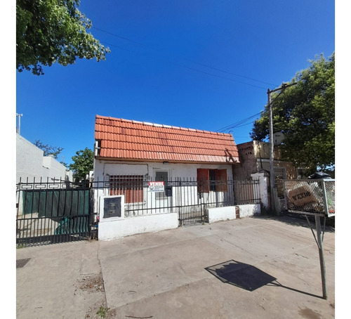 Casa En Venta En Bª Villa Amaducci - Calle Punta Alta 1400