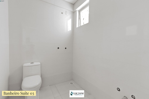 Maravilhoso Apartamento Com 04 Suítes E Vista Mar Em Itapema! - Ap03504 - 69197267