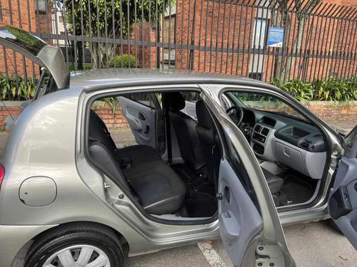 Imagen 9 de 15 de Renault Clio 2016 1.2 Style U