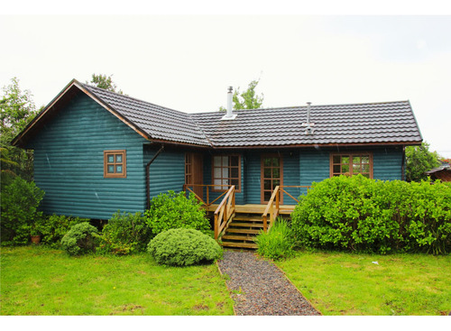 Se Vende Maravillosa Casa En Frutillar Bajo