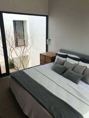 Casa En Venta Merida, Cholul En Privada, Modelo 220, A 4 Meses.