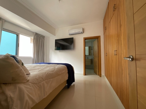 Imagen 16 de 21 de Apartamento En Alquiler En Bella Vista Amueblado, Cercano A Sectores Como Renacimiento, Mirador Sur, Urbanización Real, Anacaona, Bella Vista Norte, Cacicazgos, Rómulo Betancourt, Sarasota
