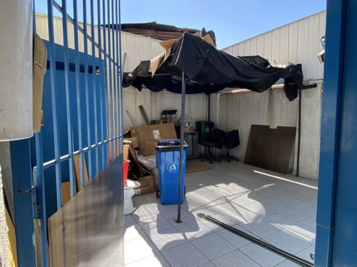 Propiedad Para Uso De Oficinas Y Bodegas Dávila Larraín