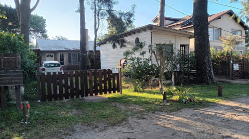 Casa En #pinamar #ostende. Grande Y Luminosa Hasta 9 Personas A 12 Cuadras De La Playa