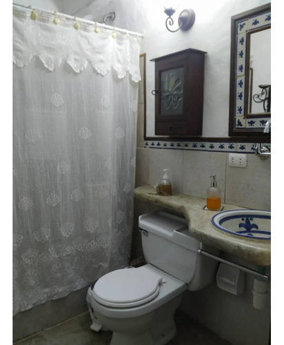 Casa En Venta De Estilo Español La Suiza San Antonio