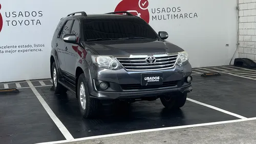 Toyota Fortuner 2.7l 4x2