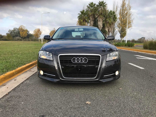 Audi A3 1.6 102cv 2010