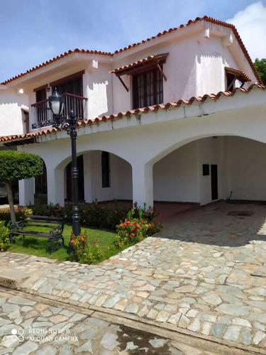 Imagen 2 de 20 de Lindo Townhouse Duplex En Playa El Angel Conjunto El Pueblo