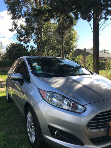 Ford Fiesta Kinetic Desing 4 Puerta Sedan