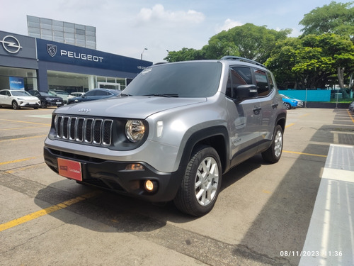 Jeep Renegade 1.8 Sport | TuCarro