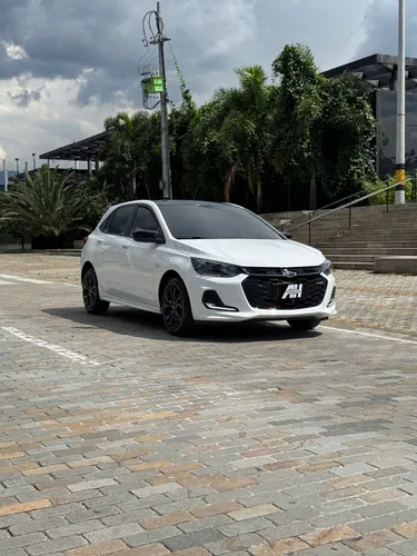 Chevrolet Onix 1.0T Rs Mt