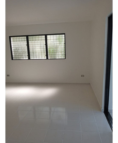 Apartamento En Renta En Santo Domingo Rd, Gazcue