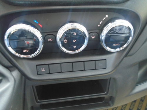 Imagem 13 de 16 de Iveco Daily 35-150