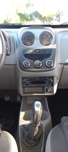 Chevrolet Agile 1.4 Ltz 2013