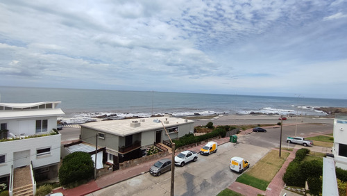Imagen 12 de 24 de Vende Apartamento 3 Dormitorios, 2 Baños Y Terraza De 160 M2