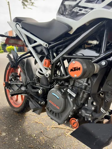 Ktm Duke 200 Ng Full Abs 2024 Con Accesorios Premium