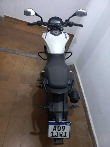 Imagen 3 de 22 de Bajaj Dominar 400