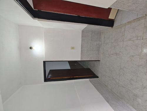 Departamento En Alquiler En G. De Laferrere