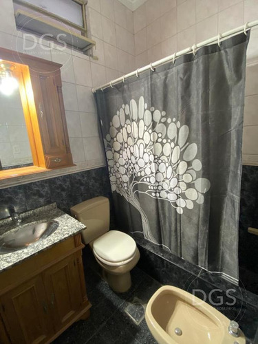 Imagen 16 de 30 de ¡oportunidad! Hermosa Casa De 4 Ambientes Con Cochera Y Fondo Libre - Banfield Este