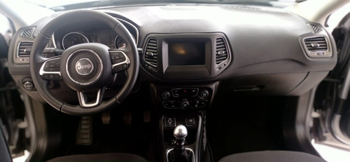 Imagen 4 de 10 de Jeep Compass Sport 2.4 Nafta - Usado 2021