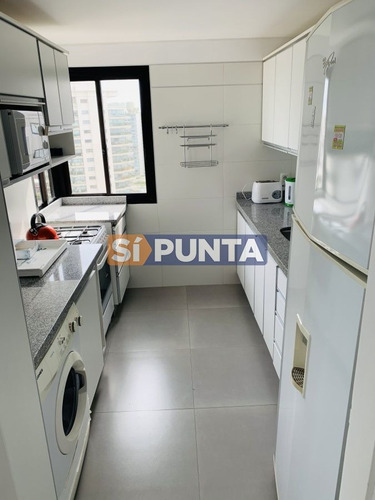 Imagen 17 de 21 de Apartamento En Venta, Primera Línea, Punta Del Este