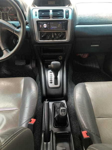 Mitsubishi Pajero Tr4