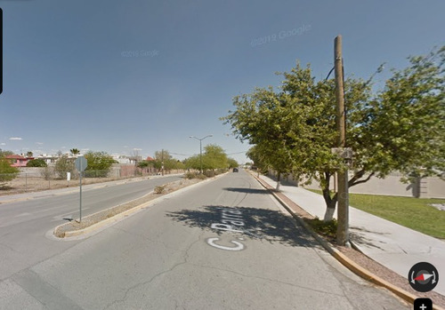 Casa Ubicada En Privada Miraloma Sector Francés, Juárez Chihuahua. Con 2 Recamaras Y 165m2.con Áreas Comunes Y Acceso Controlado. A Unos Minutos De Plaza Sendero.
