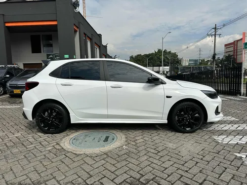Chevrolet Onix 1.0T Rs Mt