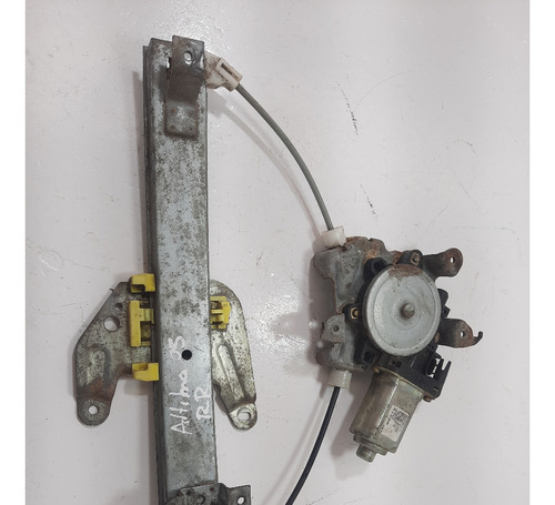 Elevador Motor Trasero Derecho Nissan Altima 2002-2006