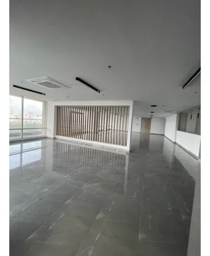 Se Arrienda Consultorio En Proyecto High Park Barrio Monte Carmelo