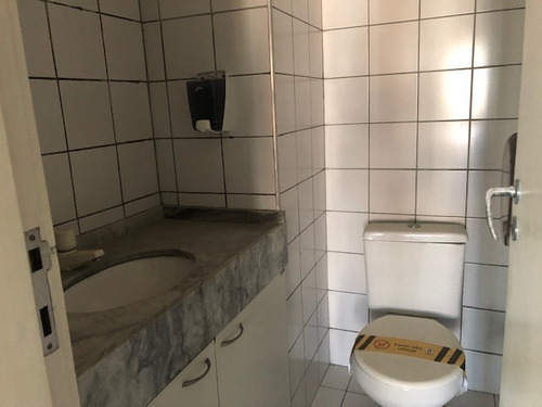 Imagem 17 de 19 de Conj. Comercial Para Alugar Na Cidade De Fortaleza-ce - L12939