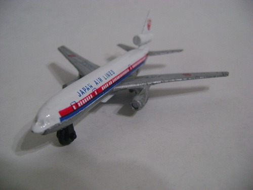 Imagen 1 de 10 de Nico Avion Metal Douglas D C 10 Japan Air 10 X 9 Cm (avv 44)