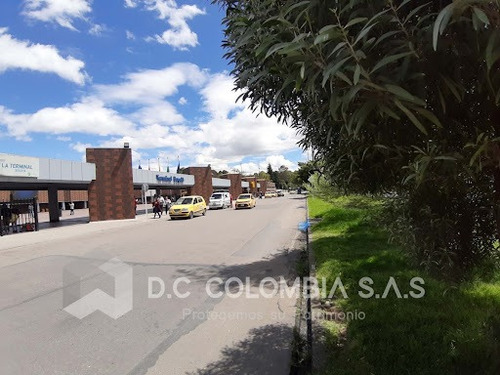 Imagen 24 de 25 de Locales En Arriendo Ciudad Salitre 815-666