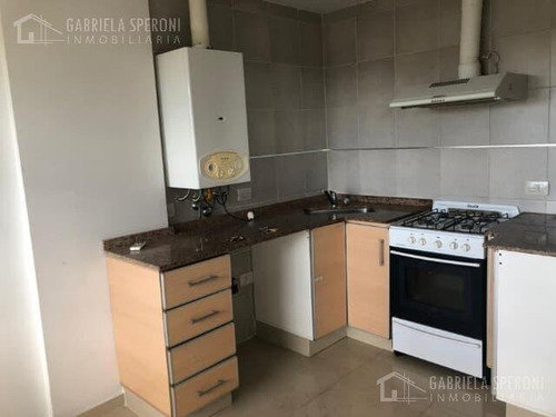 Imagen 6 de 10 de 3 Ambientes Con Cochera I Lanus Oeste