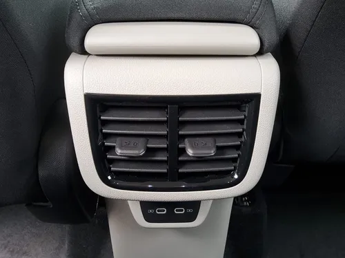 Volkswagen Taigun 1.0 Tsi Comfortline At