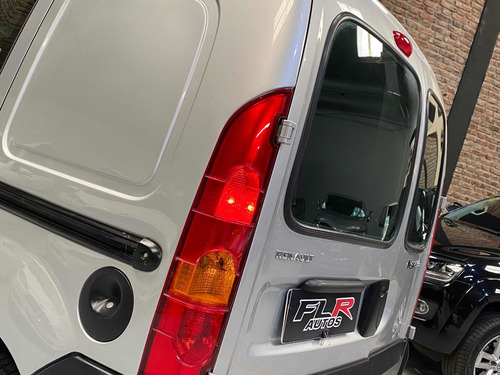 Renault Kangoo 1.6 Furgon Ph3 Confort 5as Lc 2016