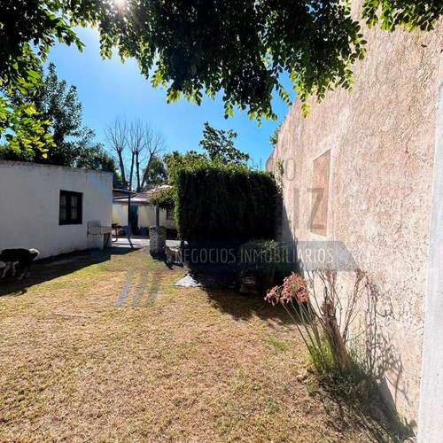 Se Vende Propiedad En Del Carril