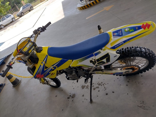 Imagem 3 de 3 de Drz 400 Suzuki