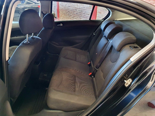 Peugeot 408 2.0 Allure 143cv 2012