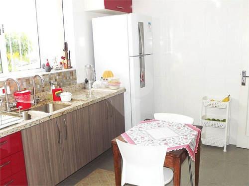 Casa Tipo Sobrado Com 03 Dormitórios E 01 Suíte Na Vila Santa Catarina - 226-im372192